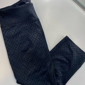 Under Armour capris
